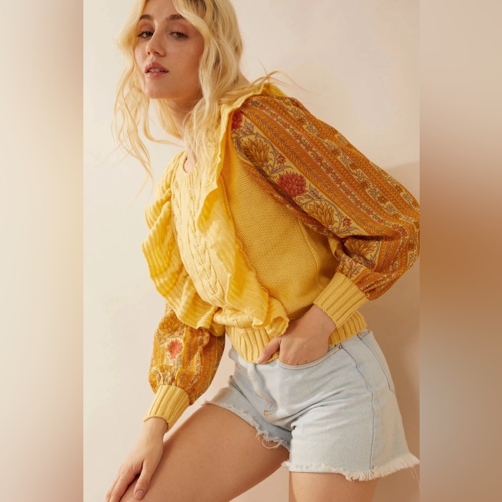 NWT Penelope Ruffle Sweater in sunrise yellow small